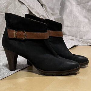 Paul Green Nubuck Ankle Boots